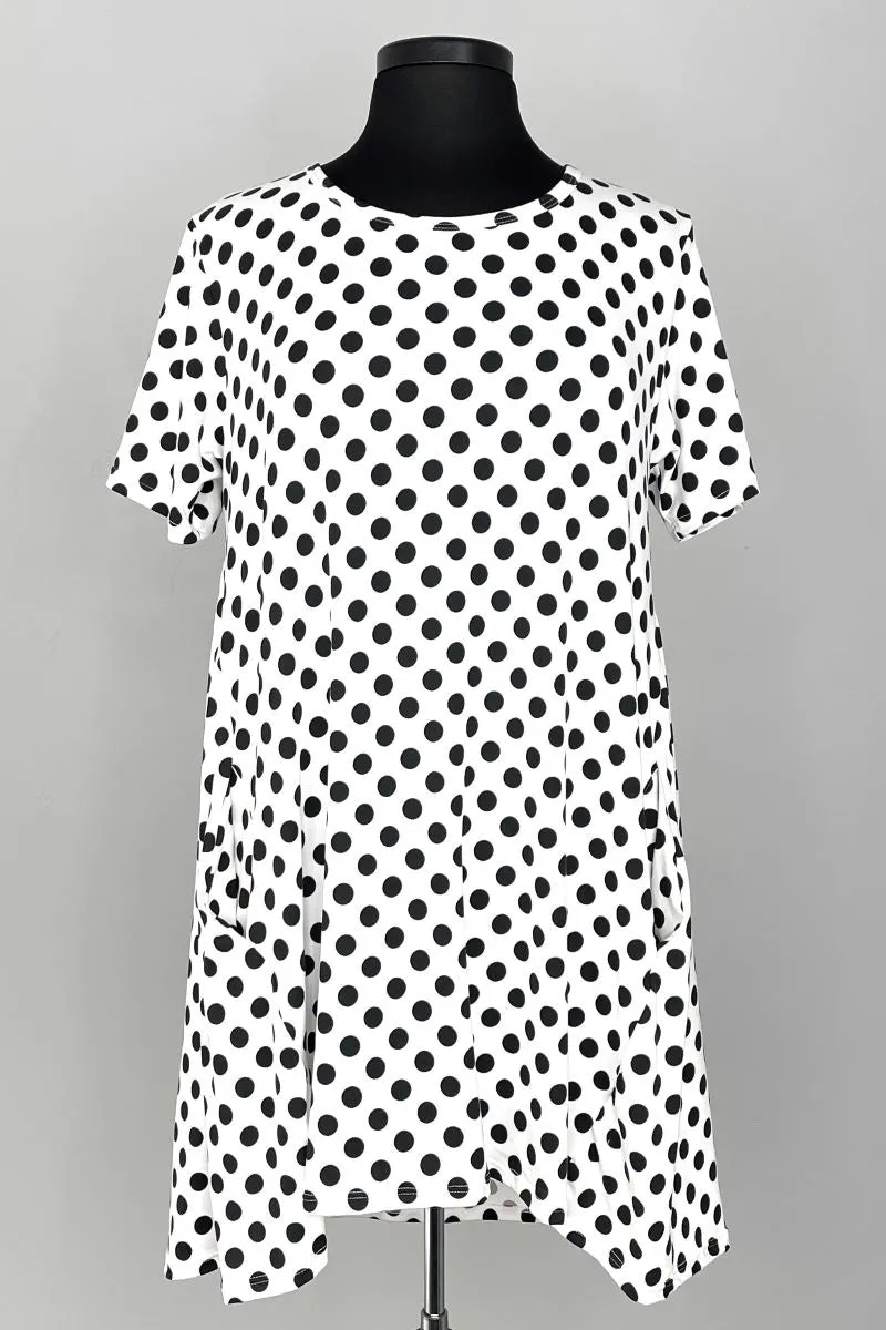 2AM Short Sleeve Patterned Tunic Dots