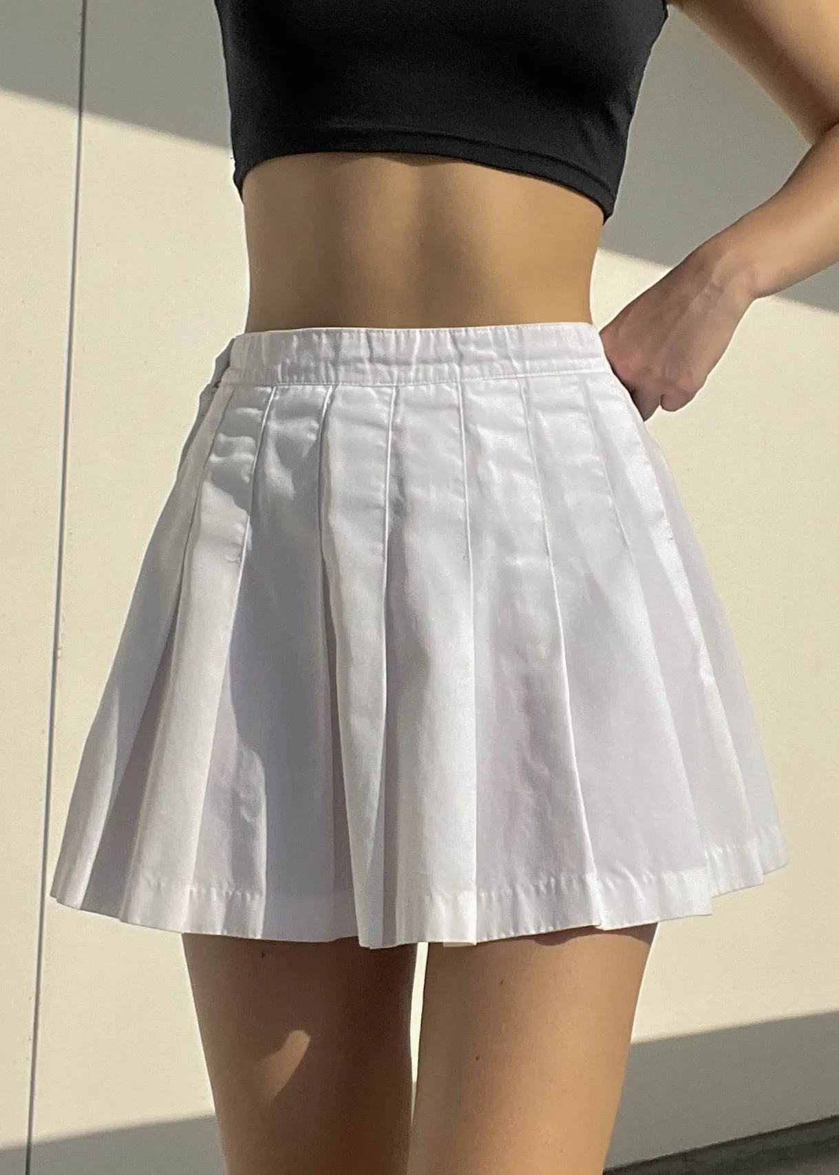 80’s White Pleated Tennis Skirt (S)