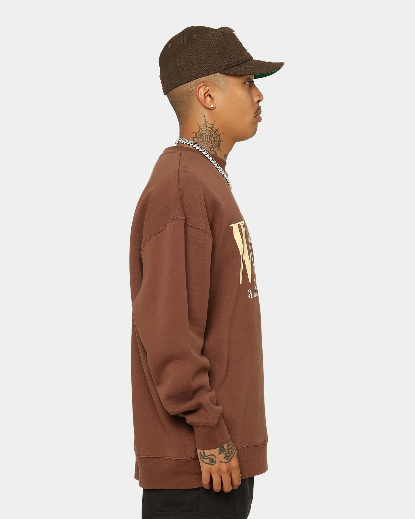 WNDRR Halo Crewneck Brown