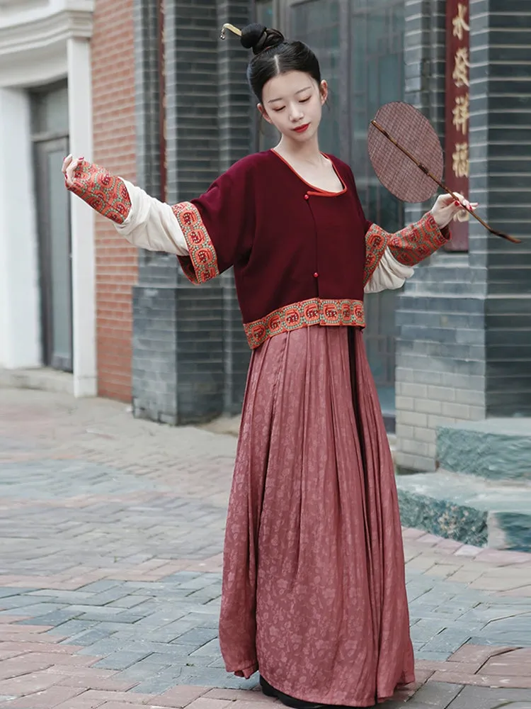 Yoyo 呦呦 Oh Deer! Early Tang Dynasty Beizi Jacket & Cotton Lantern Pants Set